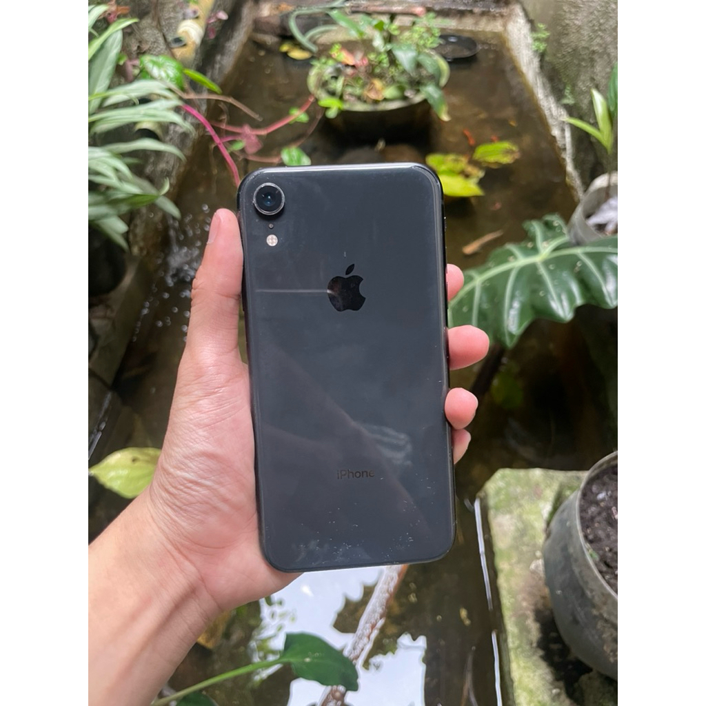 XR 128gb minus face id shadow tipis dan imei keblokir