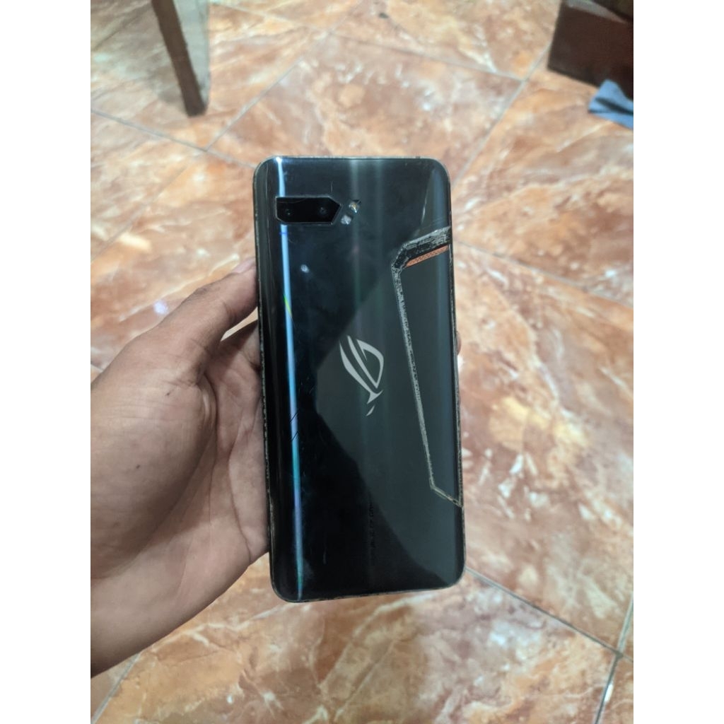 rog phone 2 matot