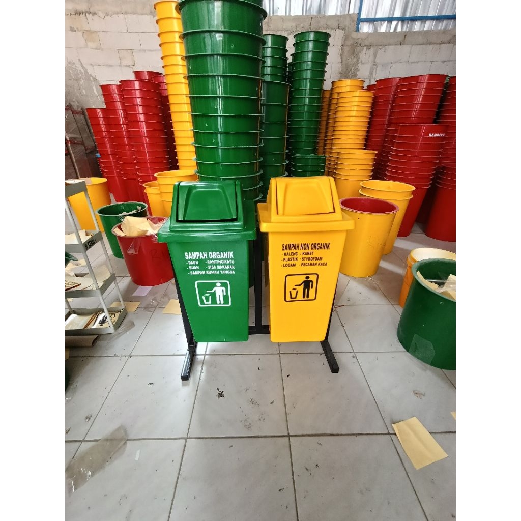 tempat sampah fiberglass 50 L 2 pilah bentuk kotak, tempat sampah outdoor 2 pilah, tempat sampah, te