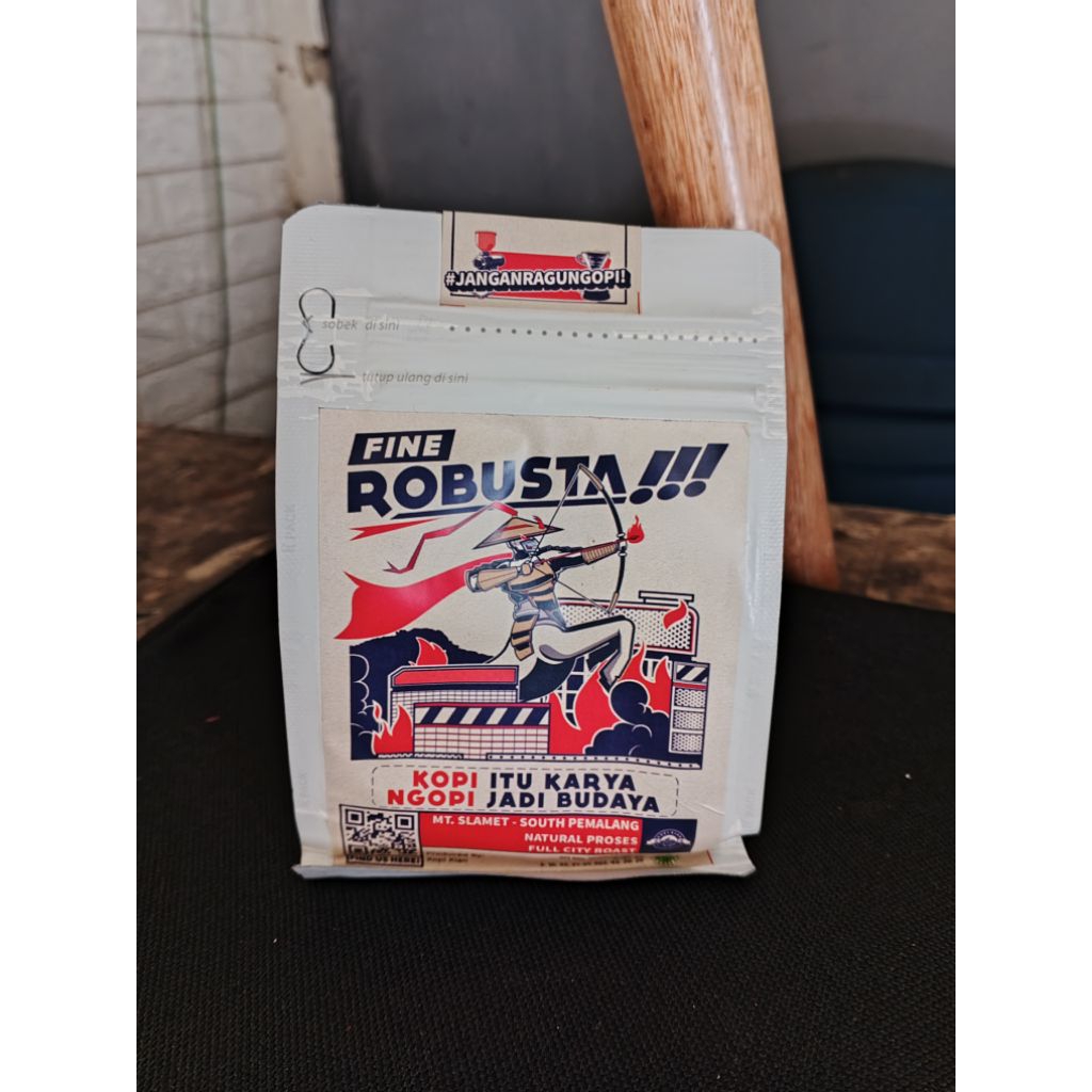 

kopi robusta natural Clasik 100 Gram fine central Java south pemalang