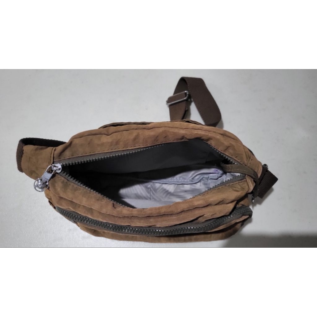 Tas Slempang Nevada BEKAS