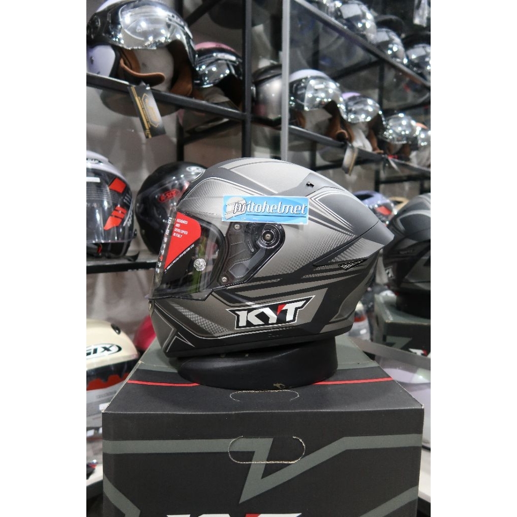 KYT TT Course Tourist Black Grey
