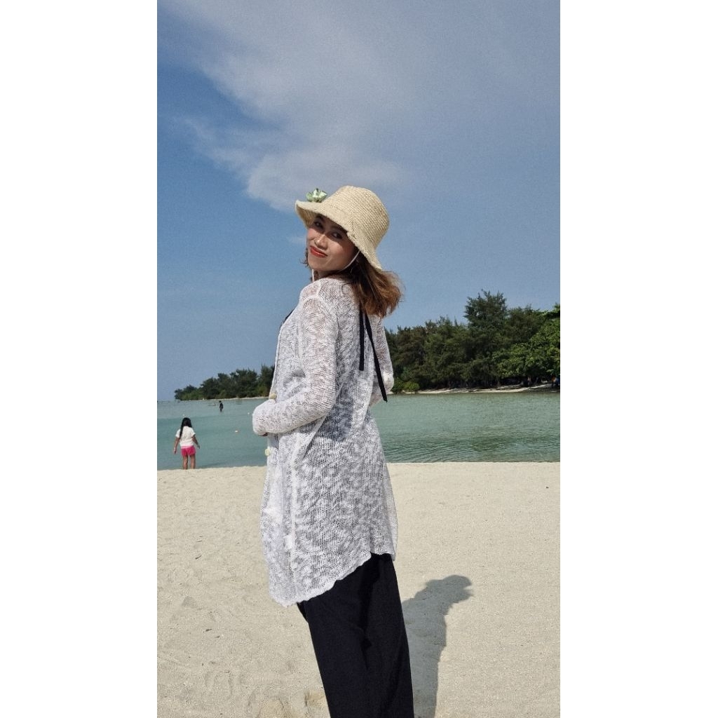 Outer wanita outer jaring jaring outer lengan panjang outer putih outer pantai