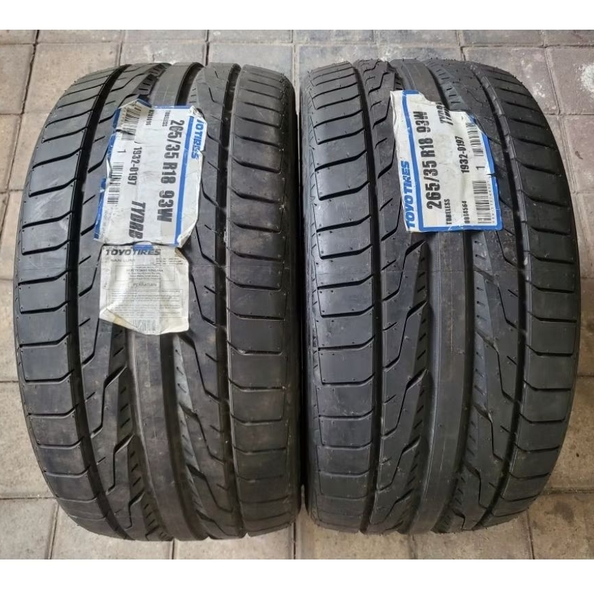 Ban Ring 18 Toyo DRB 265/35 R18 2pcs