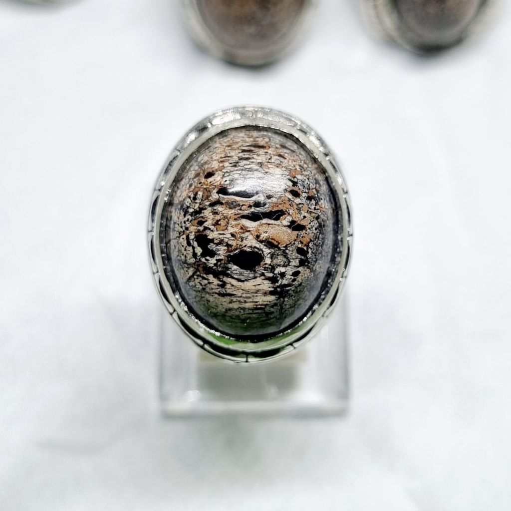 cincin batu anti wisa