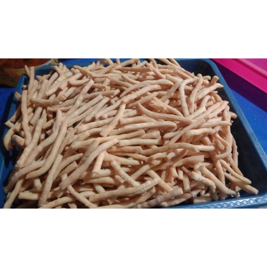 

Stik bawang, keripik bawang ORI, keripik bawang balado, keripik ubi