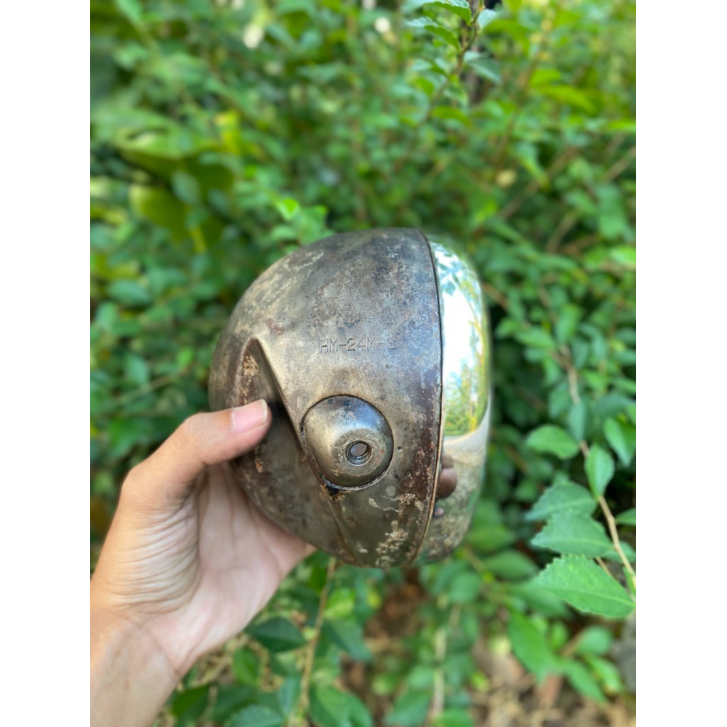 Batok lampu CB125 original copotan