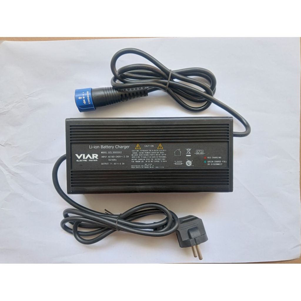 Charger Baterai Motor Listrik Viar Q1 60V 4A