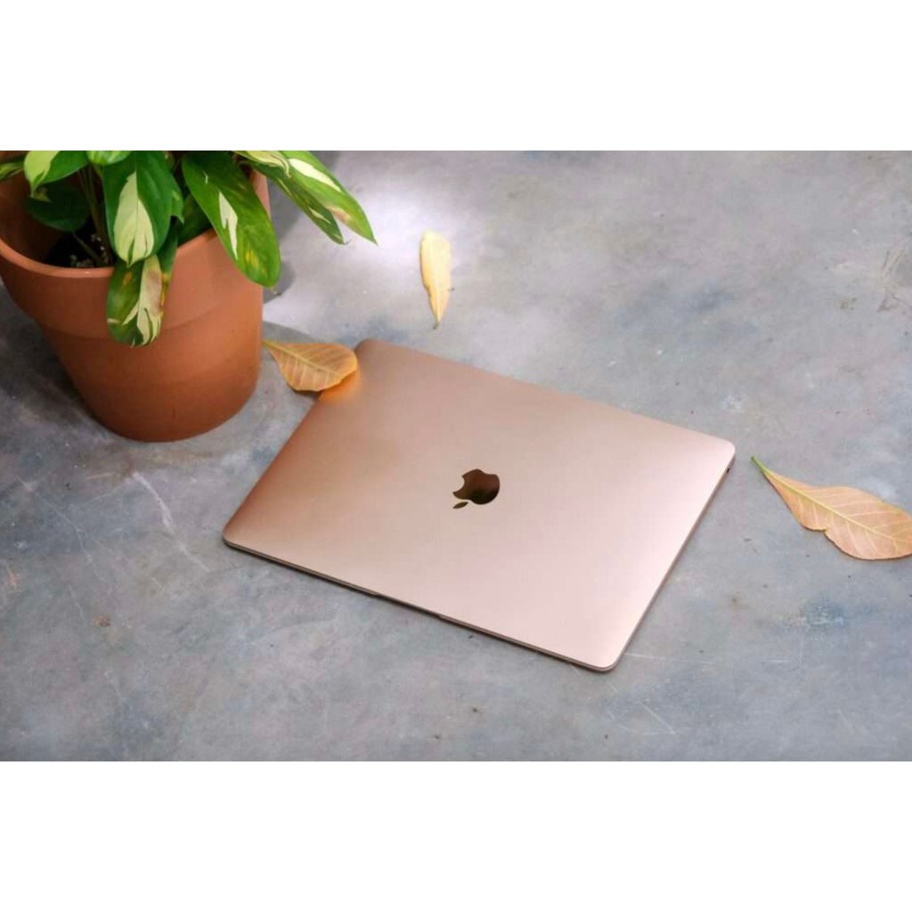 Super Promo Apple MacBook Air 2020 Second Original M1 Chip 13-Inch 8GB 256GB Gold Resmi Like New