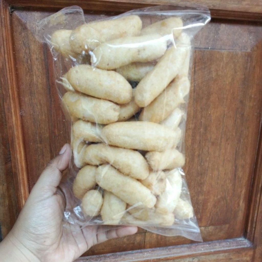 

Kerupuk ikan tengiri