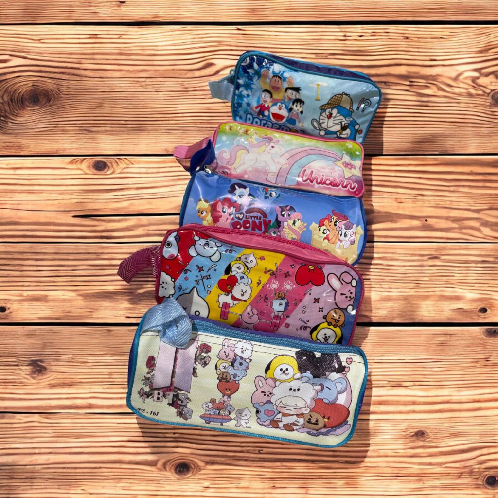 

Kotak Pensil MINI karakter Kotak pensil kain