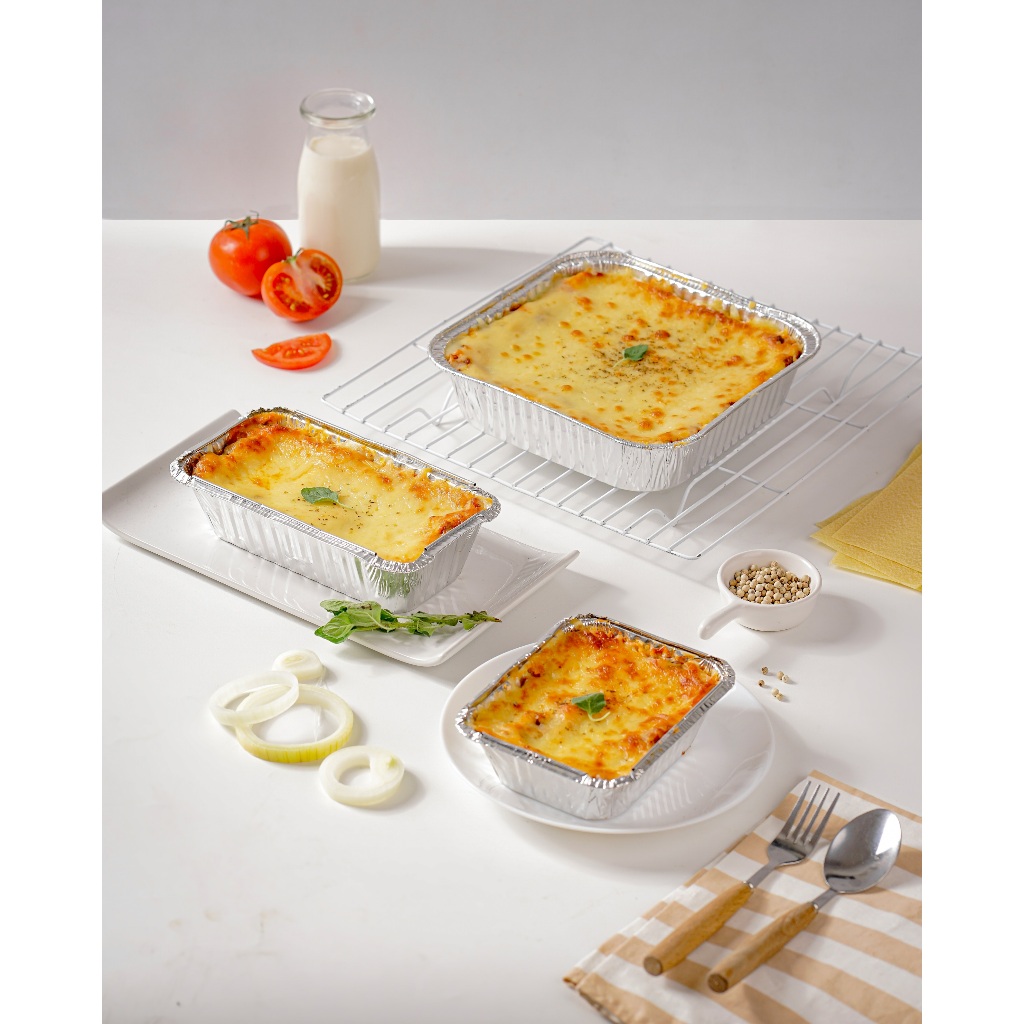 

(Khusus Pre-Order) Signature Beef Lasagna by Ninna's Recipe | Rating 10/10 Approved by Ci Nanakoot & Fadil Jaidi!