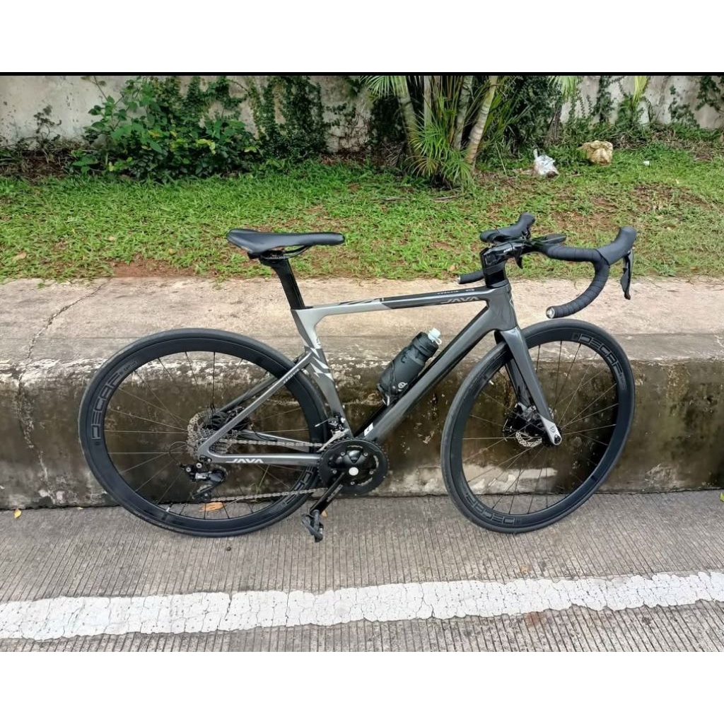 sepeda roadbike carbon Java vesuvio