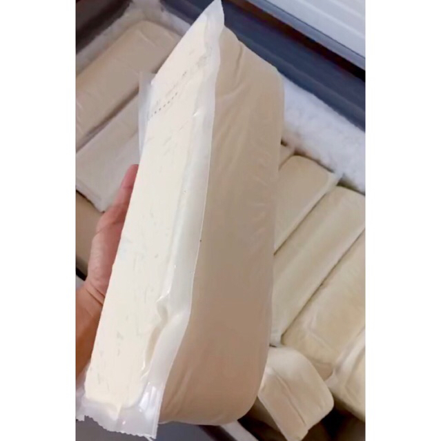 

Mozarella toping 2.3kg