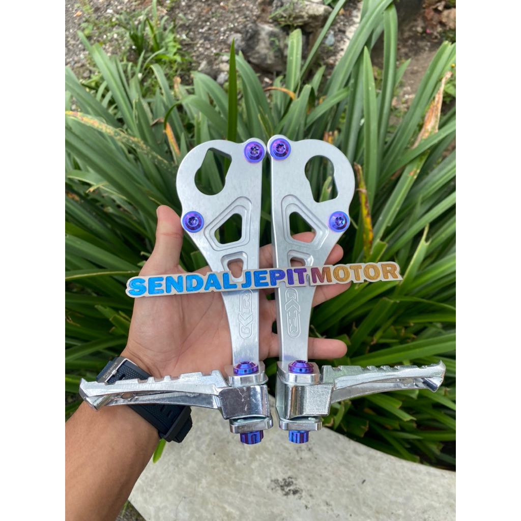 BAUT TITANIUM UNTUK FOOTSTEP BELAKANG NINJA R SS BAUT TITANIUM PANCIAAN BAUT TITANIUM FOOTSTEP FOTST