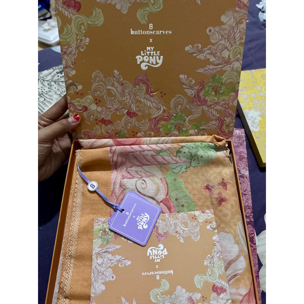 Buttonscarves Little Pony XL New