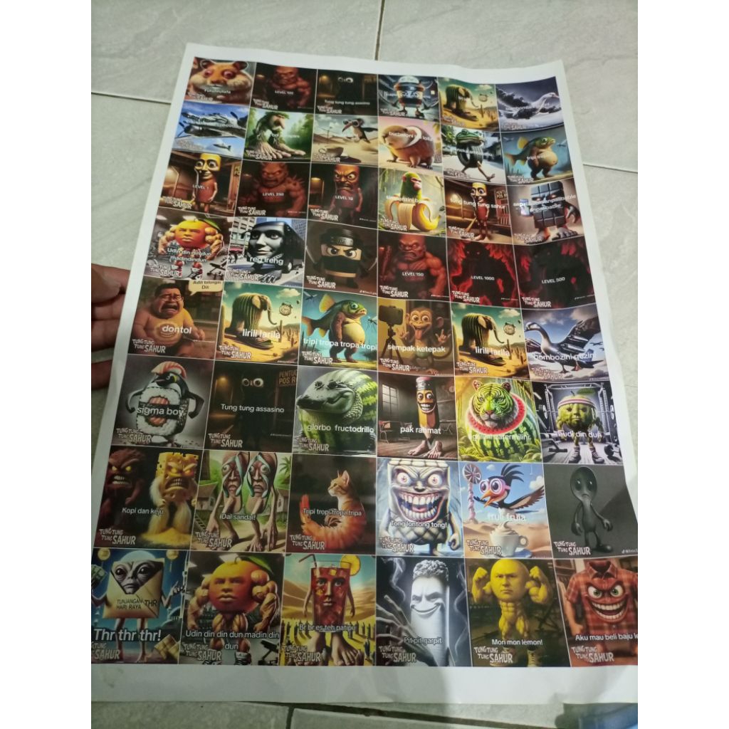 

stiker anomali tung tung sahur viral