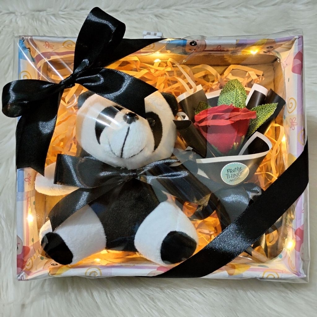 

Parcel bear gift box kado hampers cewek ulang tahun