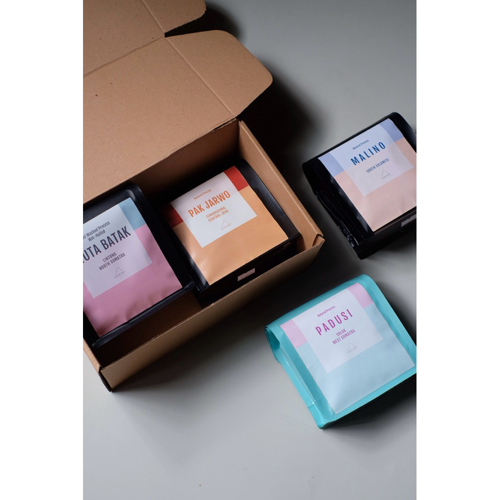 

Paket 4 Rasa Lengkap Kopi Arabica. ( Malino, padusi, Pak jarwo,huta batak).