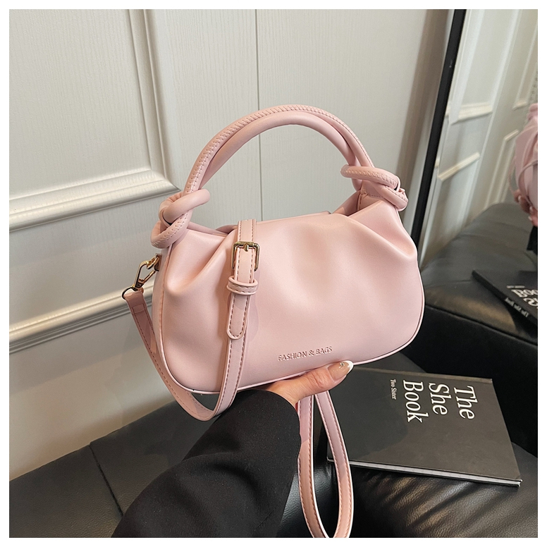 Tas Premium OUPAER Selempang Wanita 4004 (Free Paperbag) Slingbag