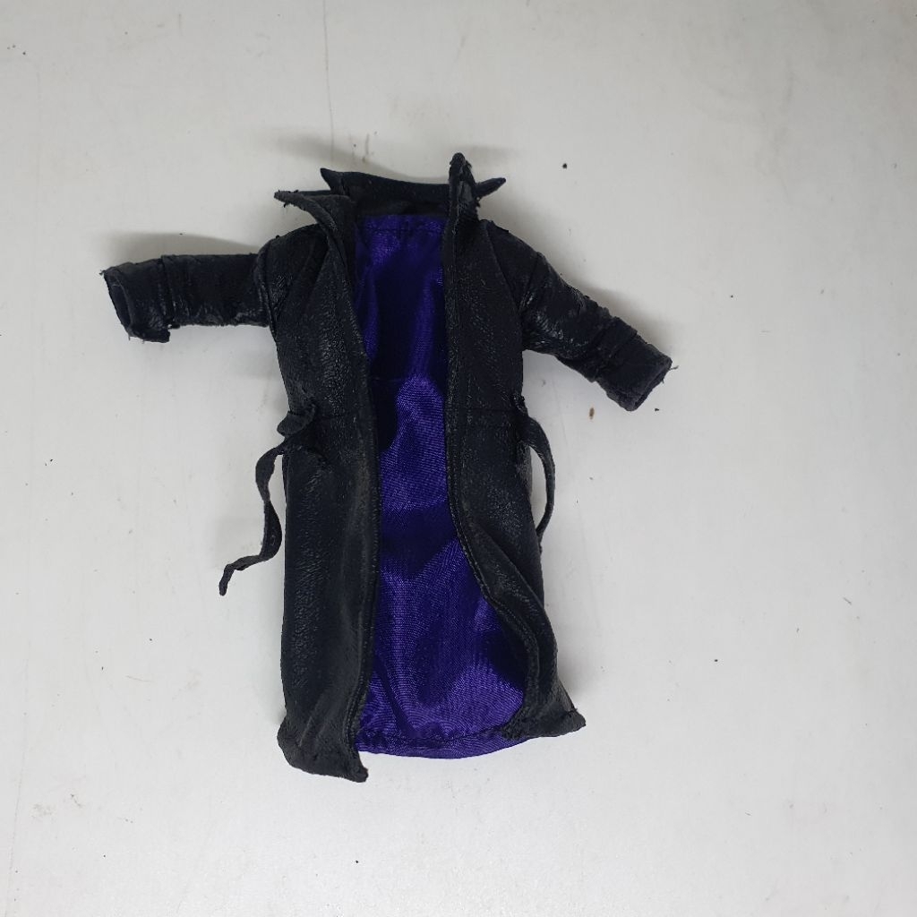 Mezco Wired Coat Doctor Michael Morbius Spiderman Villain kitbash 1/12