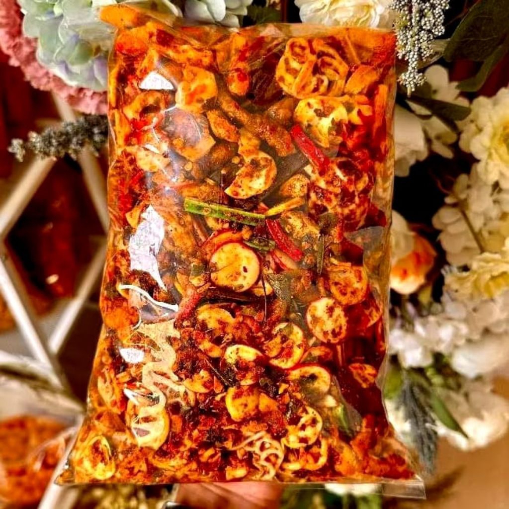 

SEblak mix/seblak campur/SEBLAK PEDAS DAUN JERUK 1KG
