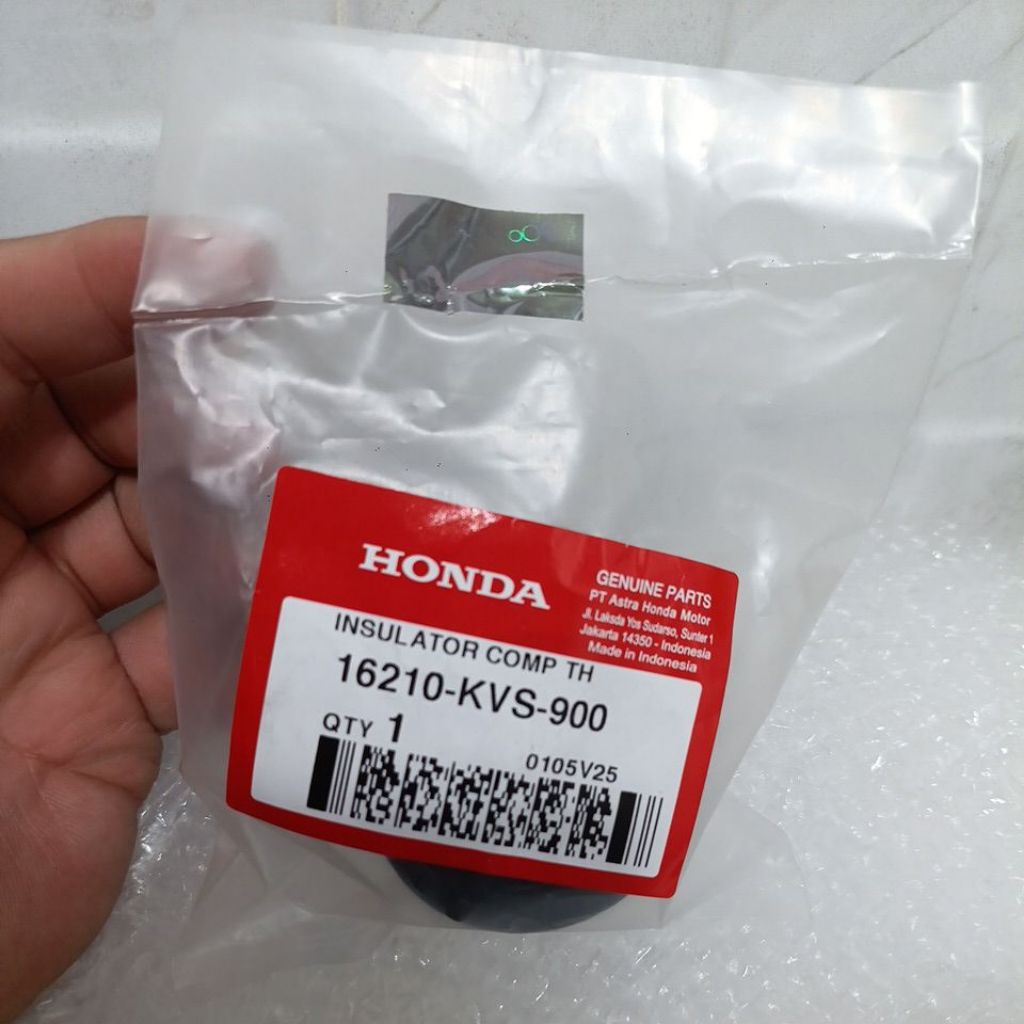 16210 KVS 900 KARET INTAKE INSULATOR CRF150 L ORIGINAL
