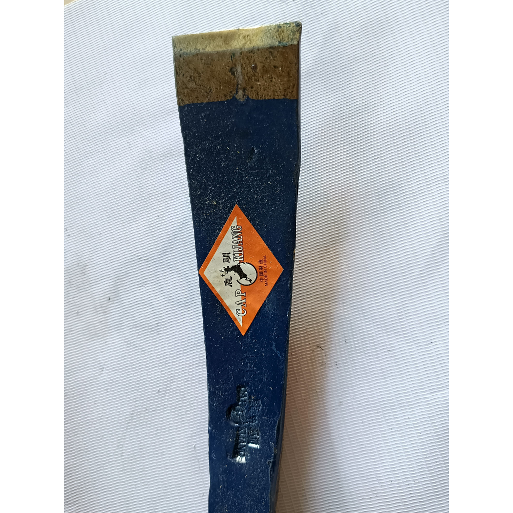 Blencong tanah / gancu pacul tanah