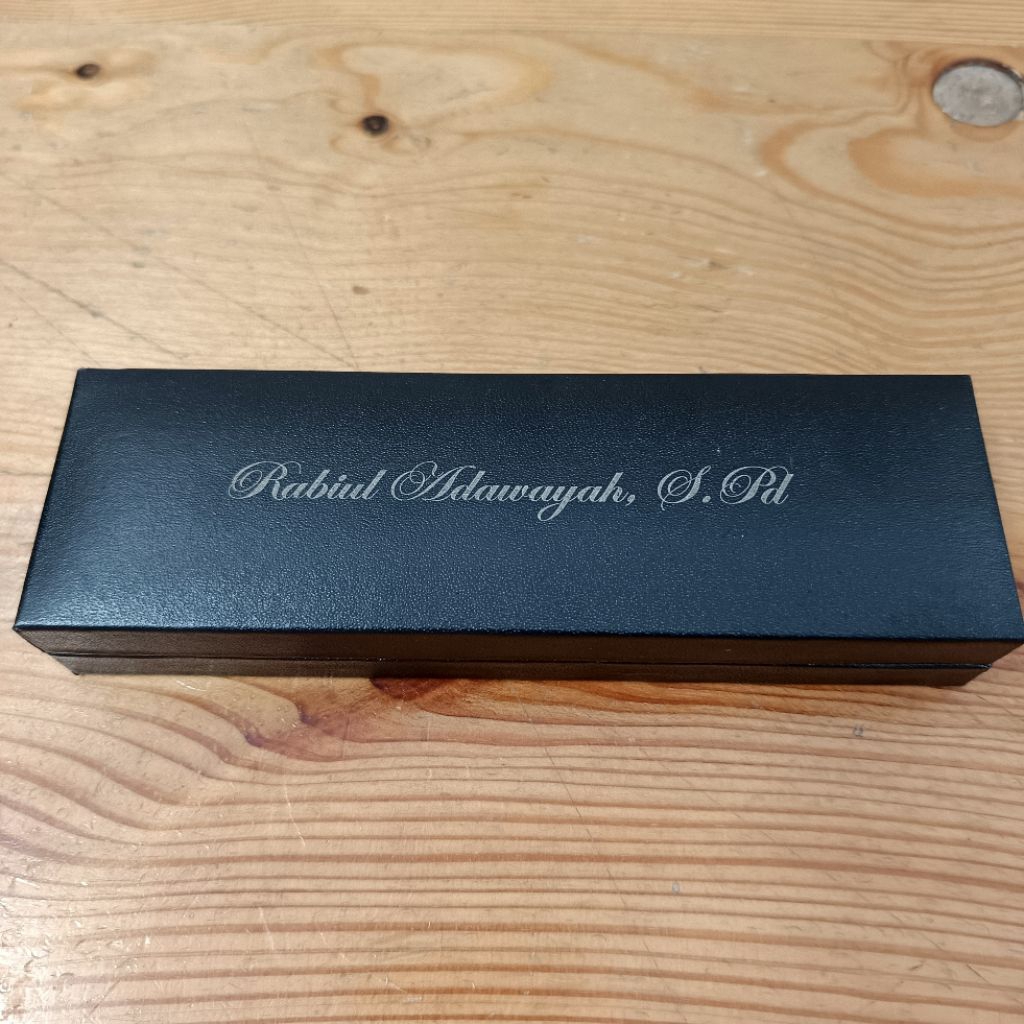 

pulpen bolpoin stainless model putar mewah exclusive gratis grafir nama cocok utk kado souvenir hadiah promosi