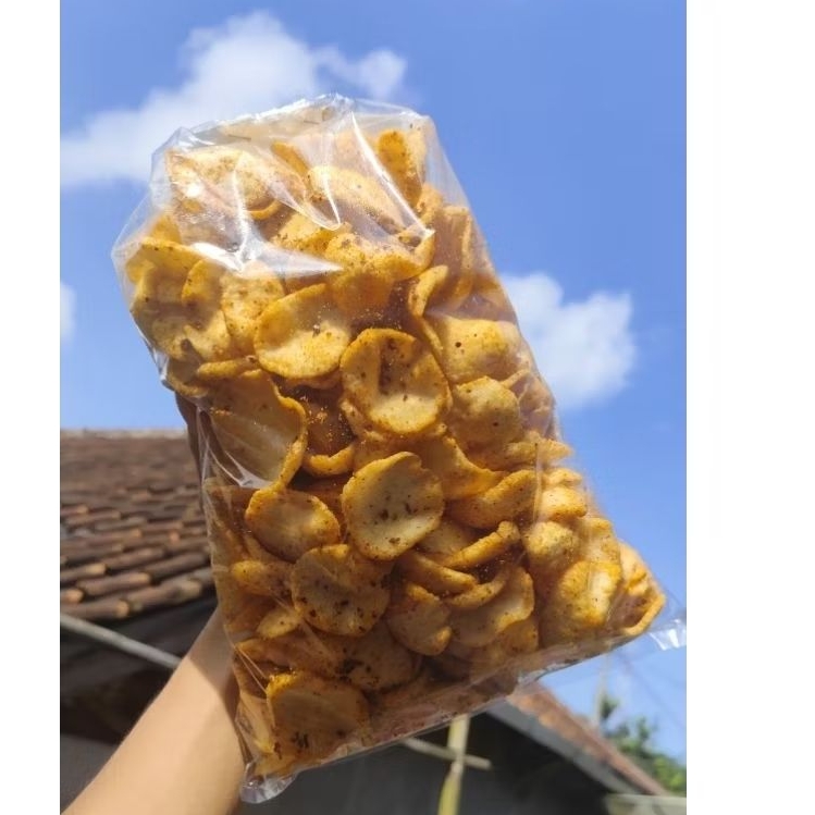 

Kerupuk singkong pedas, cemilan pedas, ceriping singkong pedas 500gram