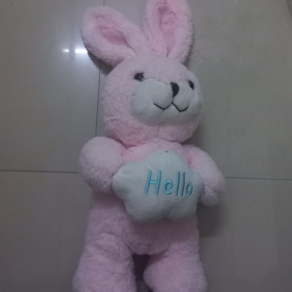 boneka kelinci pink besar