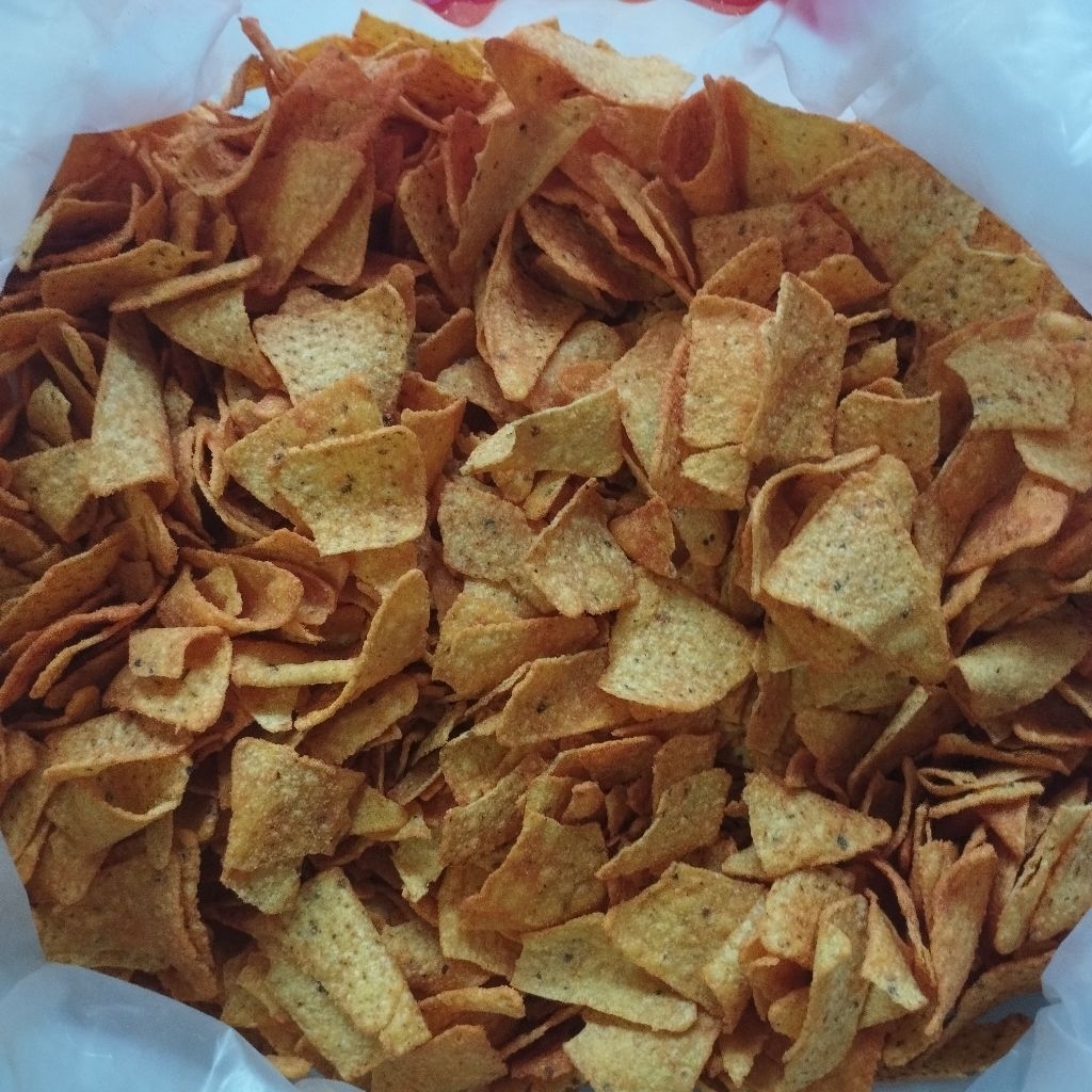 

Snack Tortilla Balado Jagung Bakar | Happy Tos Kiloan | Snack Tortilla Jagung Segitiga | Aneka Cemilan dan Snack Onlina Jogja
