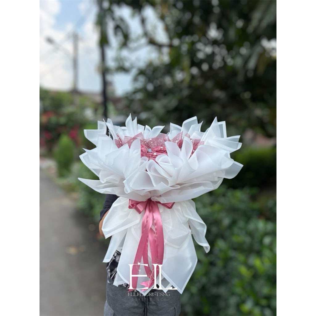 

bucket pita satin 7 tangkai kriwil jumbo/ buket bunga / pita satin