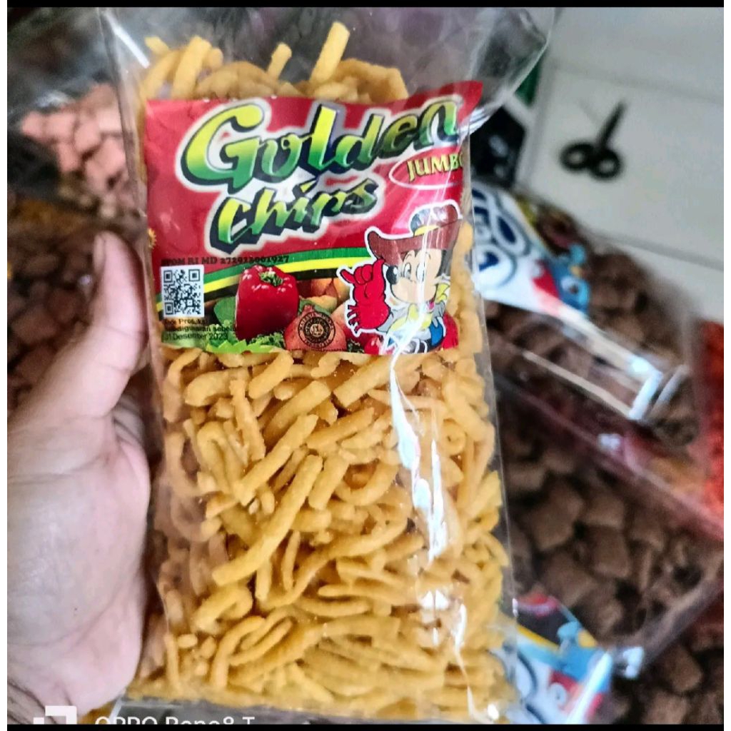 

Golden Chips snack/camilan jadul 230 gram