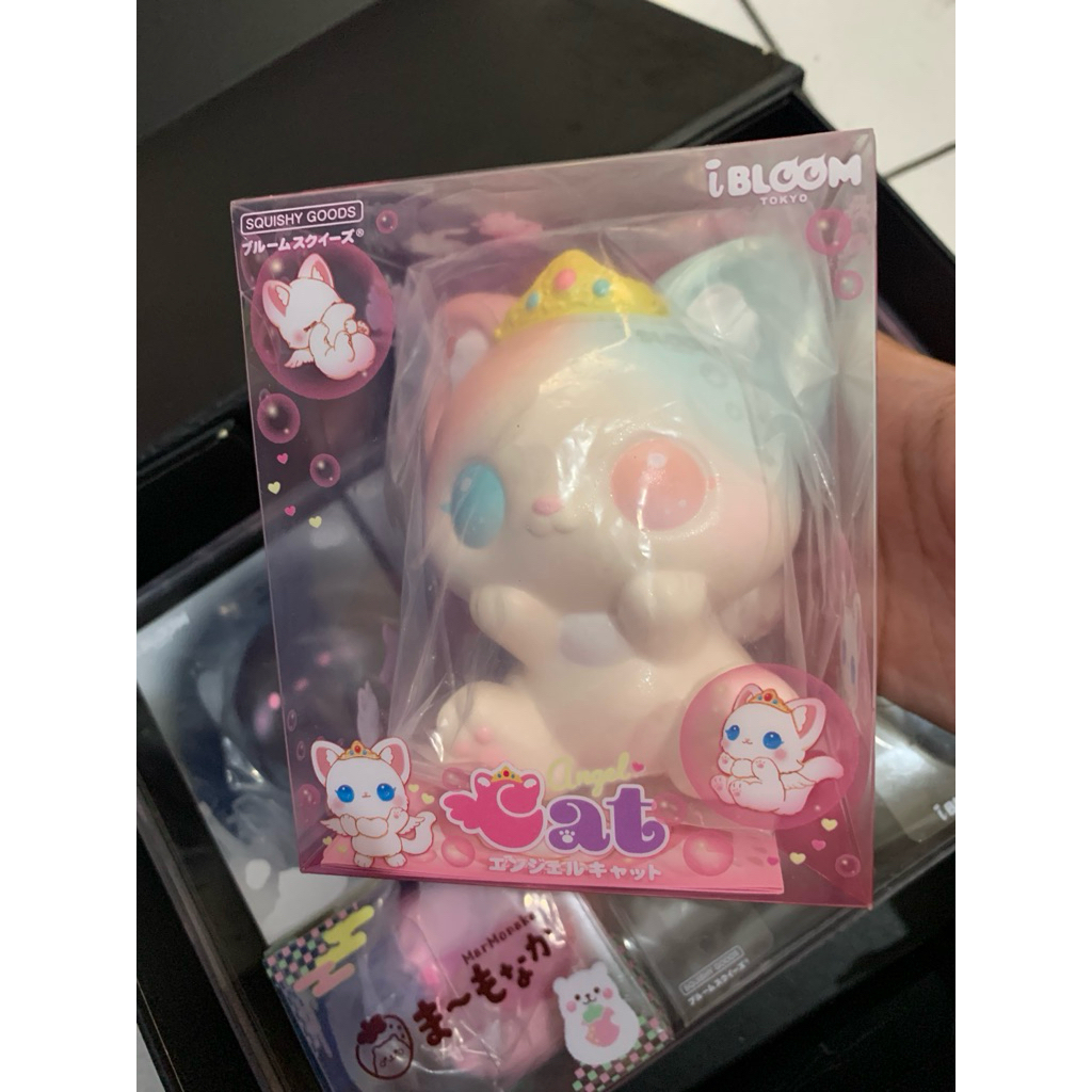 Squishy Ibloom angel cat