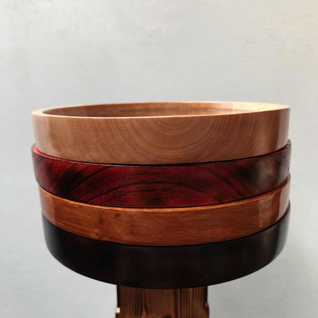 Cermin Dinding Bulat Aesthetic – Diameter 20 cm | Bingkai Kayu Mahoni Utuh