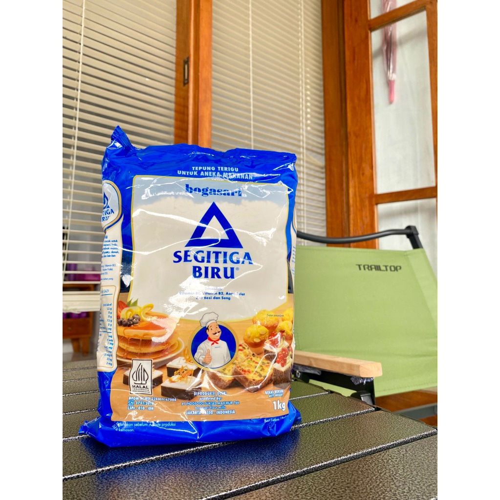 

Segitiga Biru 1kg