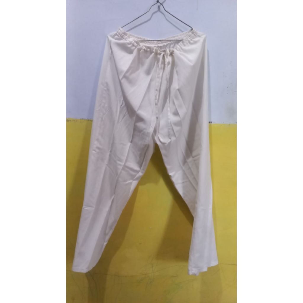 Celana putih cakep/ preloved kulot putih/ preloved celana hamil