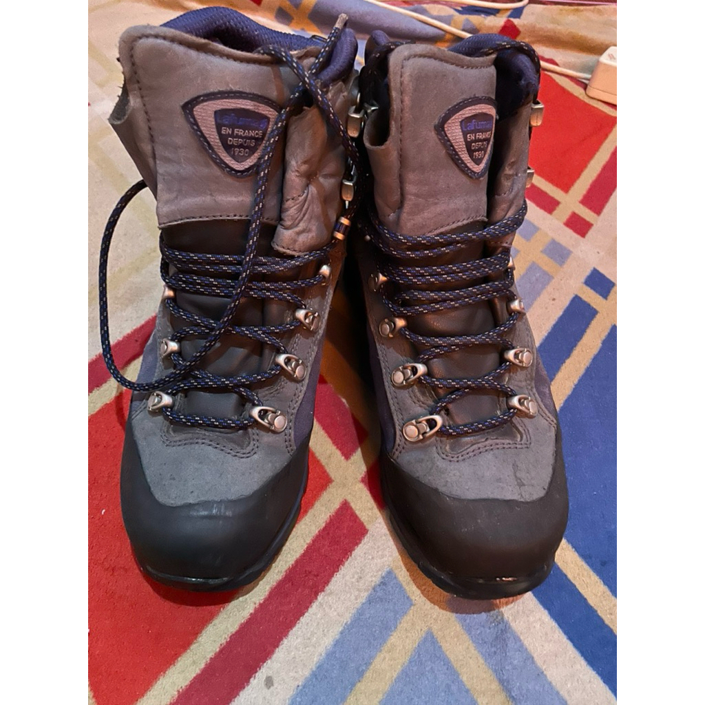 sepatu outdor lafuma