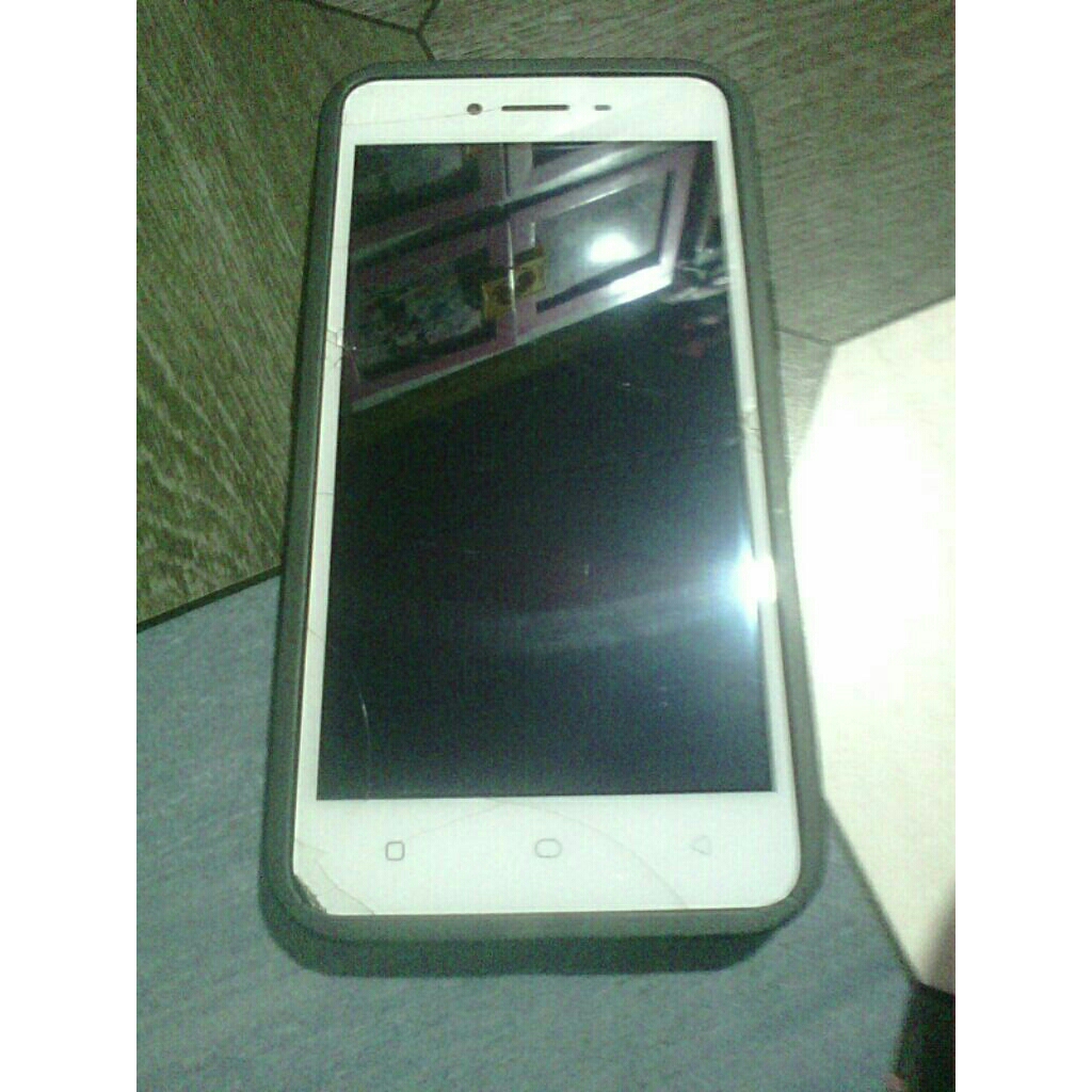 OPPO A37/A37F RUSAK LCD