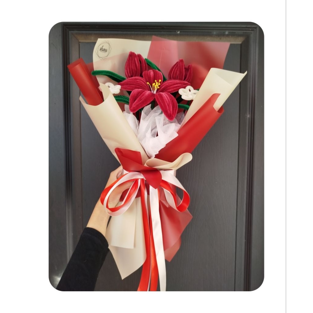 Pipe Cleaner Bouquet