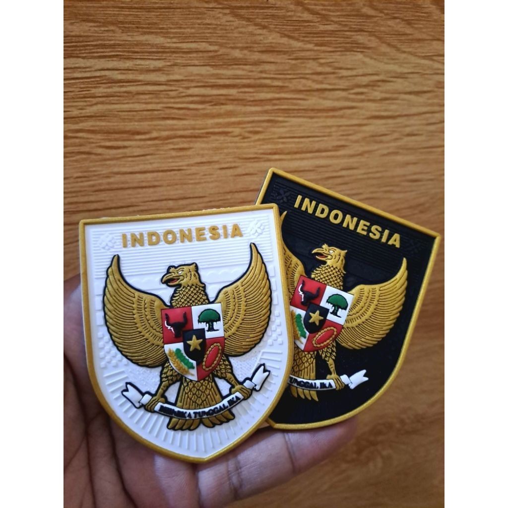LOGO GARUDA TIMNAS INDONESIA 3D GOLD PATCH JERSEY GARUDA