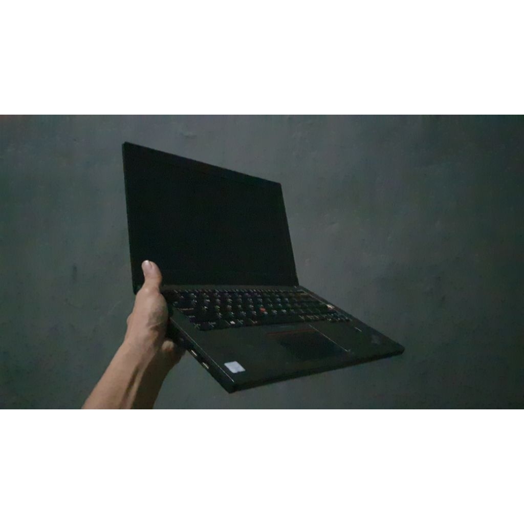 lenovo thinkpad x270 RAM 16 GB SSD 256 GB second (minus)