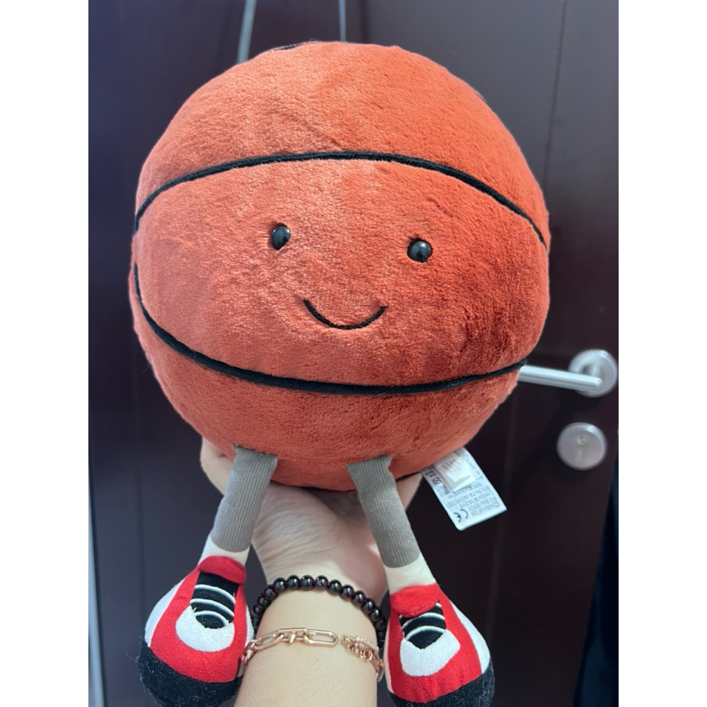 Boneka Bola Basket Jelly Cat Minus bekas jahitan