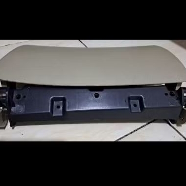 Tutup Laci Dashboard atas Innova 2005 2015 Original