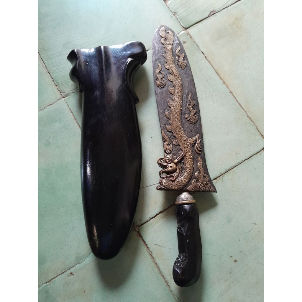 keris b3tok nogo liong