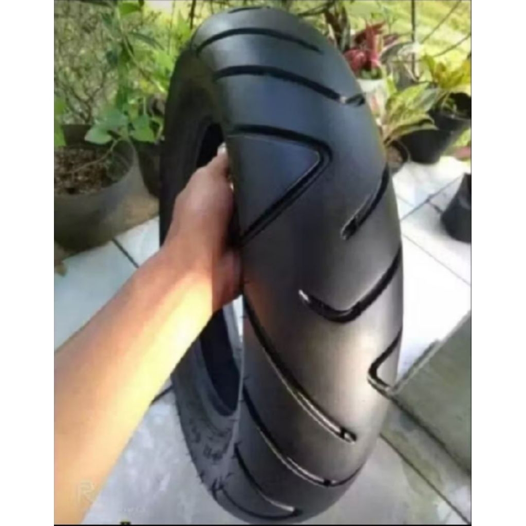 ban belakang scoopy donat ukuran 110/90-12 merek irc tubless