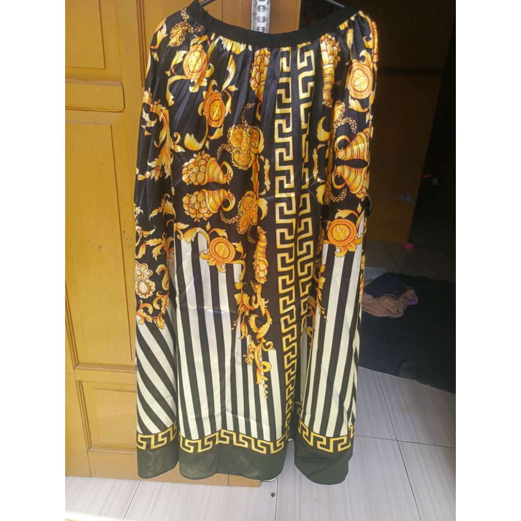 PL rok Plisket satin