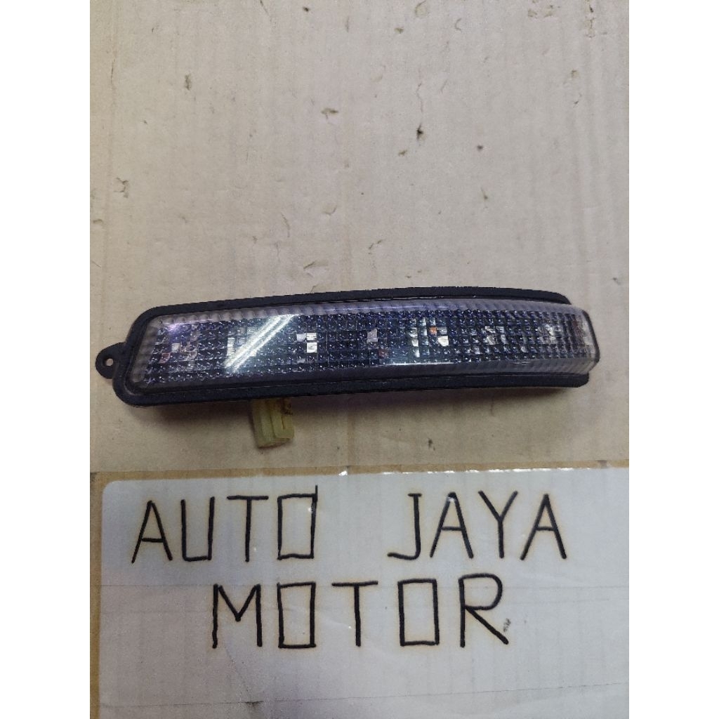 Lampu Sen Spion Ford Everest Th 2007 - 2014 KIRI