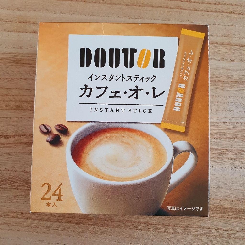 

Doutor Coffee Instant Stick Cafe Au Lait (1 box isi 24) | Doutor Cafe Au Lait